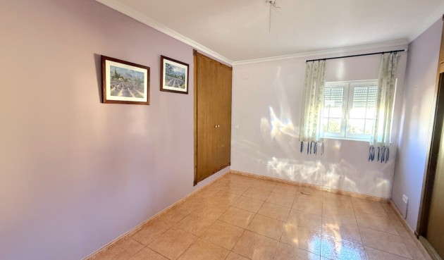 Resale - Villa -
Pilar de la Horadada - Costa Blanca