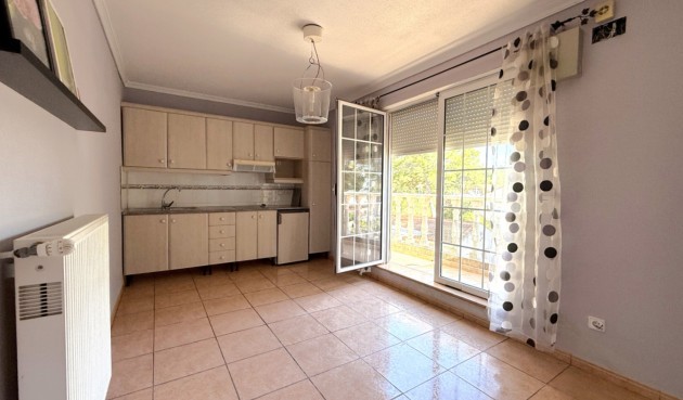 Resale - Villa -
Pilar de la Horadada - Costa Blanca