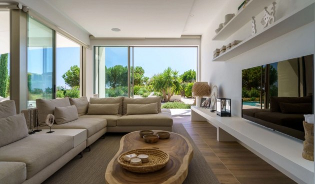 Resale - Villa -
San Miguel de Salinas - Inland