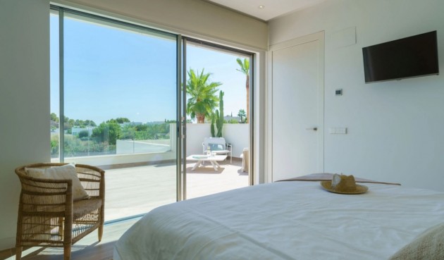 Resale - Villa -
San Miguel de Salinas - Inland