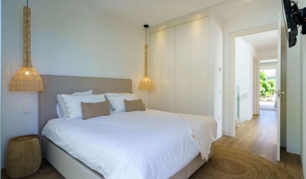 Resale - Villa -
San Miguel de Salinas - Inland