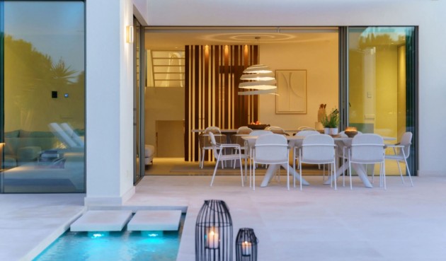 Resale - Villa -
San Miguel de Salinas - Inland