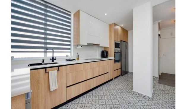 Återförsäljning - Town House -
Guardamar del Segura - Costa Blanca