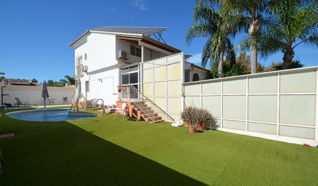 Resale - Villa -
Santiago de la Ribera - Costa Calida