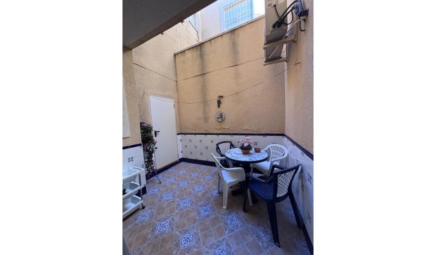Brukt - Town House -
Villamartin - Costa Blanca