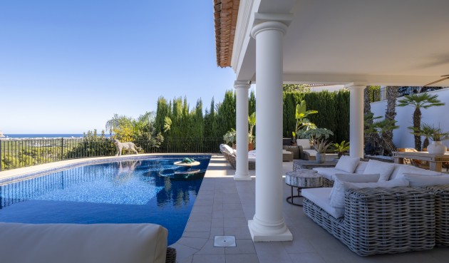 Resale - Villa -
Jávea - Costa Blanca