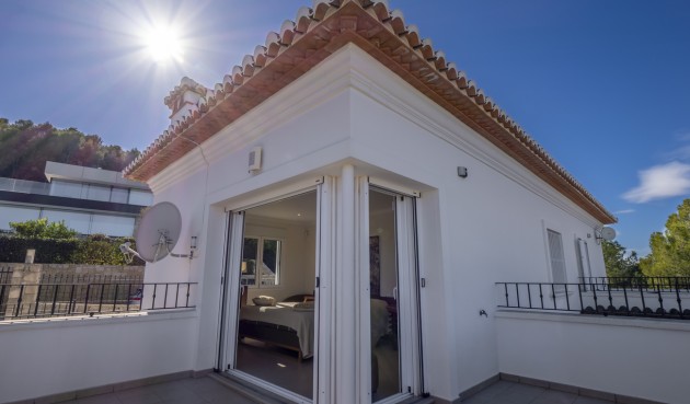 Resale - Villa -
Jávea - Costa Blanca