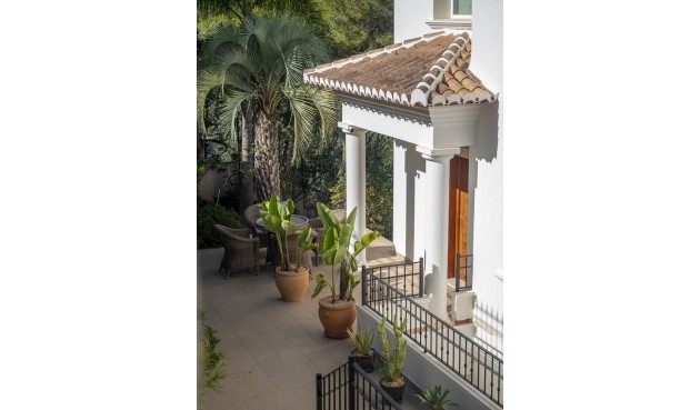 Resale - Villa -
Jávea - Costa Blanca