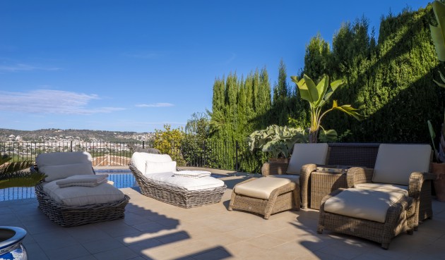 Resale - Villa -
Jávea - Costa Blanca