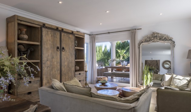 Resale - Villa -
Jávea - Costa Blanca