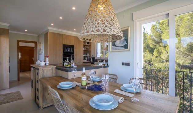 Resale - Villa -
Jávea - Costa Blanca