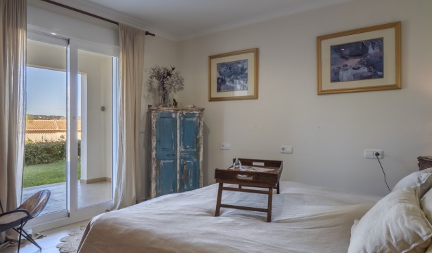 Resale - Villa -
Jávea - Costa Blanca