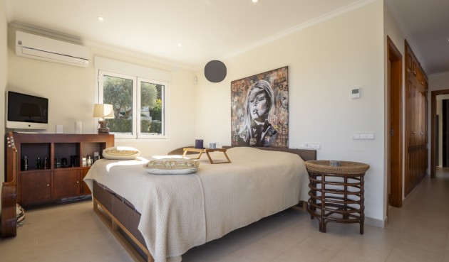 Resale - Villa -
Jávea - Costa Blanca