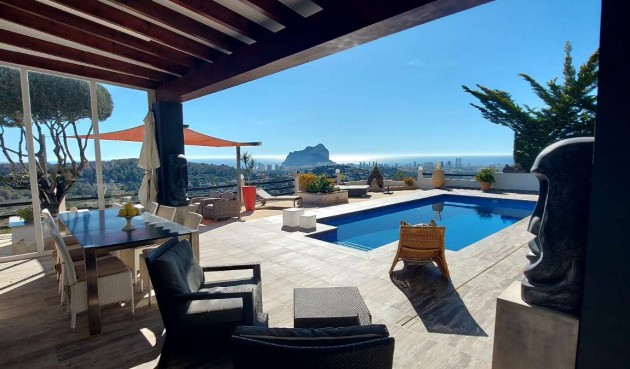 Brukt - Villa -
Calpe - Costa Blanca