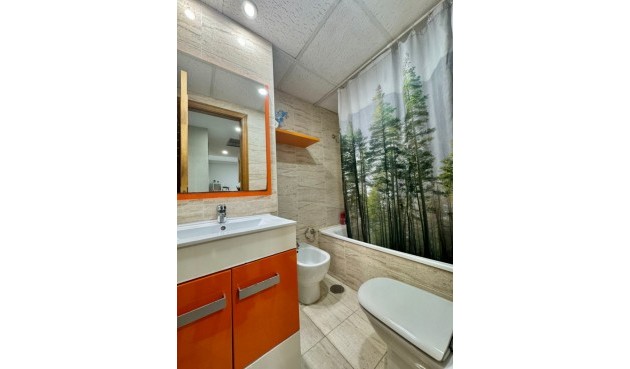 Brukt - Apartment -
Villajoyosa - Costa Blanca