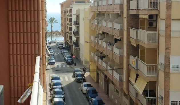 Resale - Apartment -
Torrevieja - CENTRE PLAYA DEL CURA LAS PISCINAS