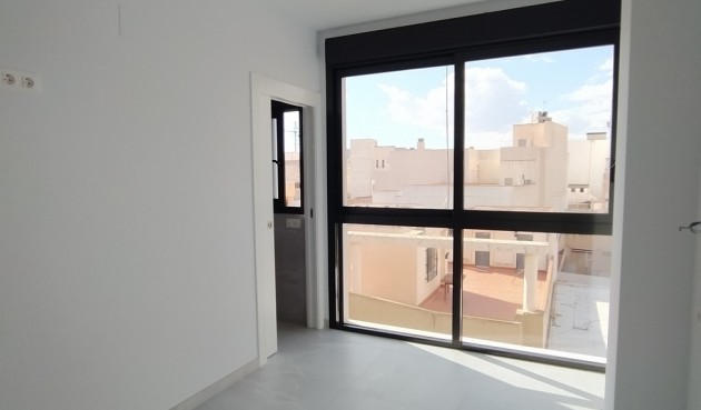 Resale - Apartment -
Torrevieja - CENTRE PLAYA DEL CURA LAS PISCINAS