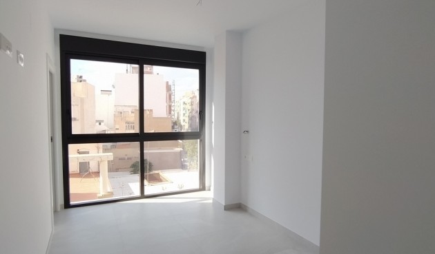 Resale - Apartment -
Torrevieja - CENTRE PLAYA DEL CURA LAS PISCINAS