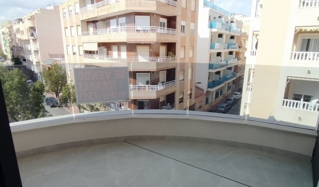 Resale - Apartment -
Torrevieja - CENTRE PLAYA DEL CURA LAS PISCINAS