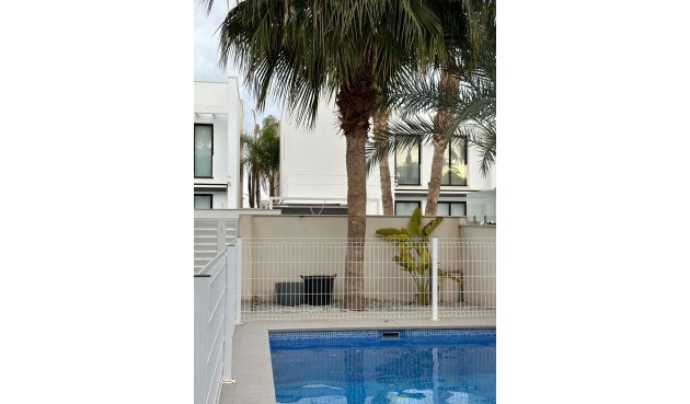 Resale - Villa -
Ciudad Quesada - Costa Blanca Sur