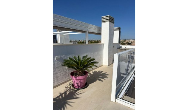 Resale - Penthouse -
Orihuela Costa - Playa Flamenca
