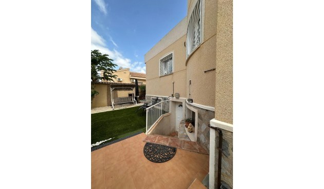 Återförsäljning - Villa -
Ciudad Quesada - Costa Blanca Sur