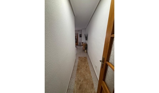 Resale - Apartment -
Torrevieja - Los Frutales