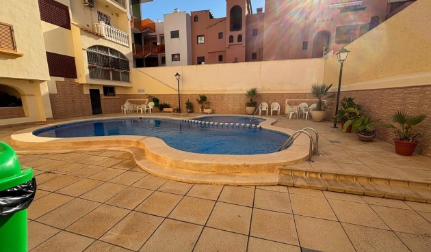 Resale - Apartment -
Torrevieja - Los Frutales
