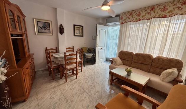 Resale - Semi Detached -
Torrevieja - Carrefour