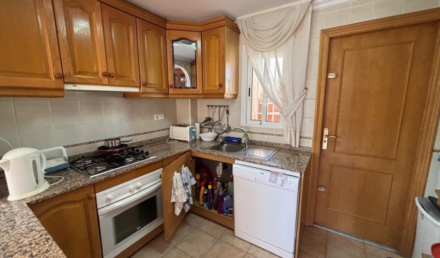 Resale - Bungalow -
Torrevieja