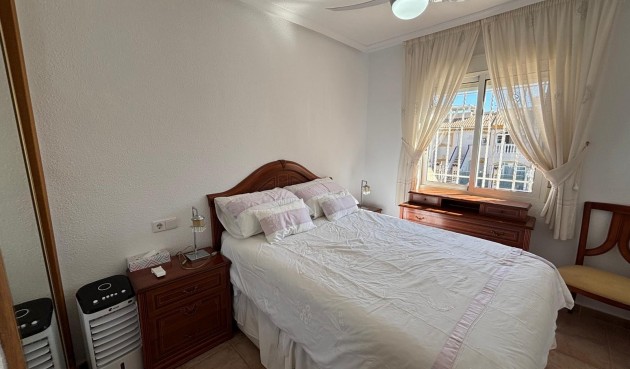 Resale - Bungalow -
Torrevieja