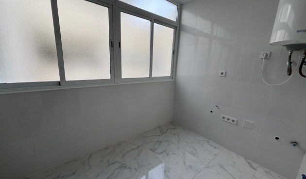 Resale - Penthouse -
Torrevieja - Acequion