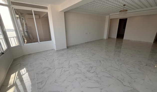 Resale - Penthouse -
Torrevieja - Acequion