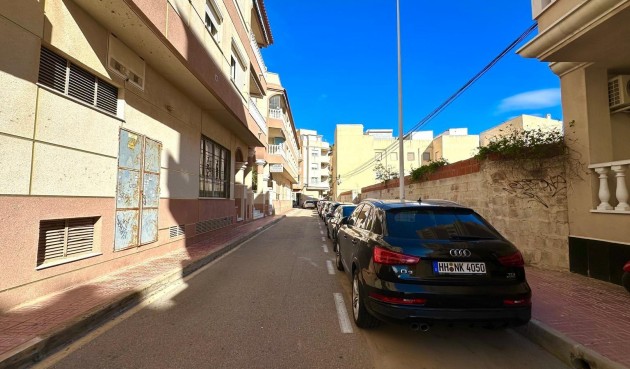 Brukt - Apartment -
Torrevieja - La Mata Pueblo