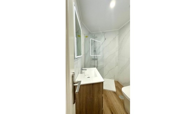 Brukt - Apartment -
Torrevieja - La Mata Pueblo