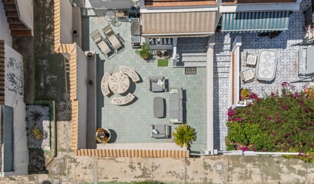 Resale - Bungalow -
Torrevieja - Costa Blanca