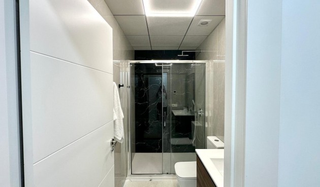 Resale - Apartment -
Torrevieja - Playa del Cura