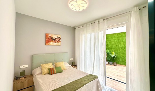 Resale - Apartment -
Torrevieja - Playa del Cura