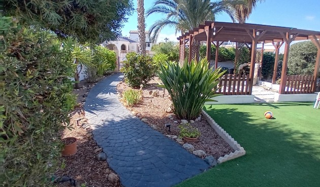 Resale - Villa -
Mazarron - Camposol