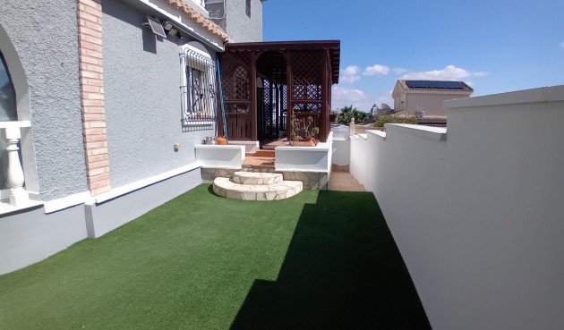 Resale - Villa -
Mazarron - Camposol