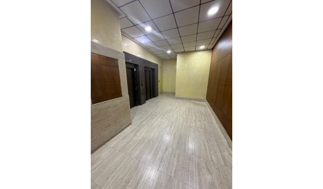 Brukt - Apartment -
Torrevieja - Centro