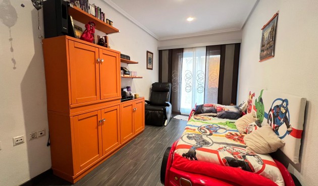 Brukt - Apartment -
Torrevieja - Playa del Cura