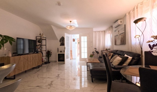 Resale - Town House -
Torrevieja - El Acequión - Los Náufragos