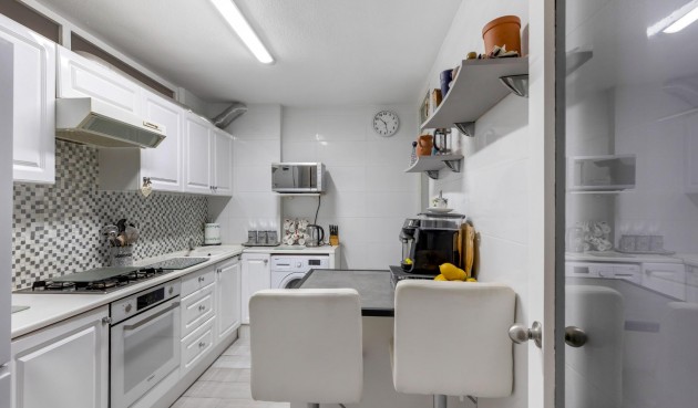 Resale - Apartment -
Torrevieja - Playa del Cura