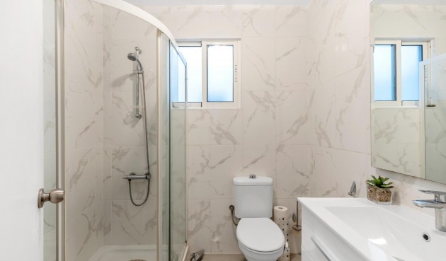 Resale - Apartment -
Torrevieja - Playa del Cura