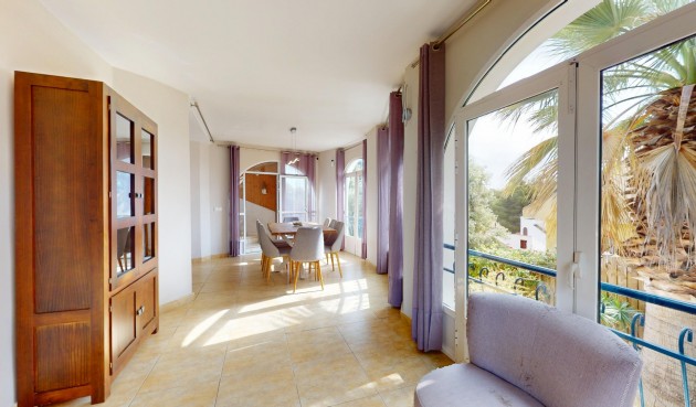 Brukt - Villa -
Orihuela Costa - Costa Blanca