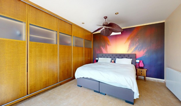 Brukt - Villa -
Orihuela Costa - Costa Blanca