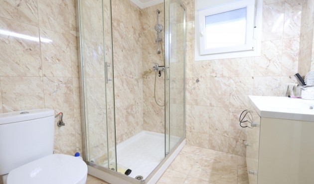 Brukt - Villa -
Torrevieja - Costa Blanca