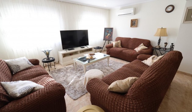 Brukt - Villa -
Torrevieja - Costa Blanca