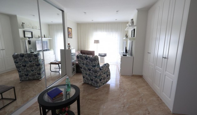 Brukt - Villa -
Torrevieja - Costa Blanca